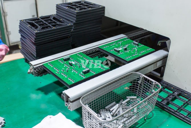LED display raw materials and components