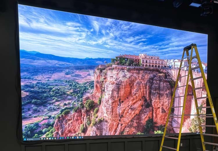 Indoor casino LED screen installation