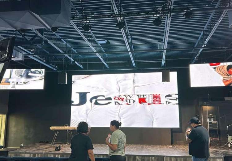 P2.6 church LED screen installation