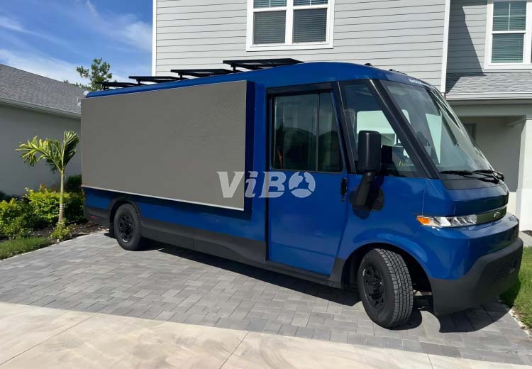 Truck-mounted LED display installation