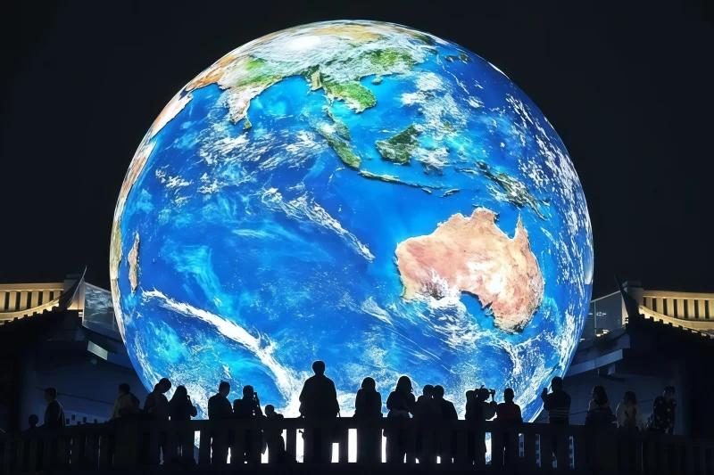 Spherical LED display solution